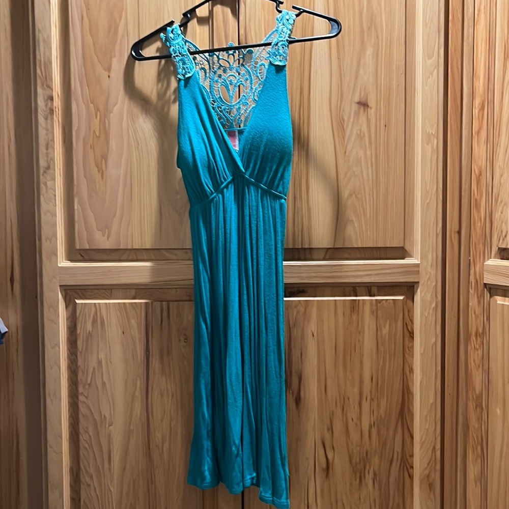 Teal dress with beautiful detail!